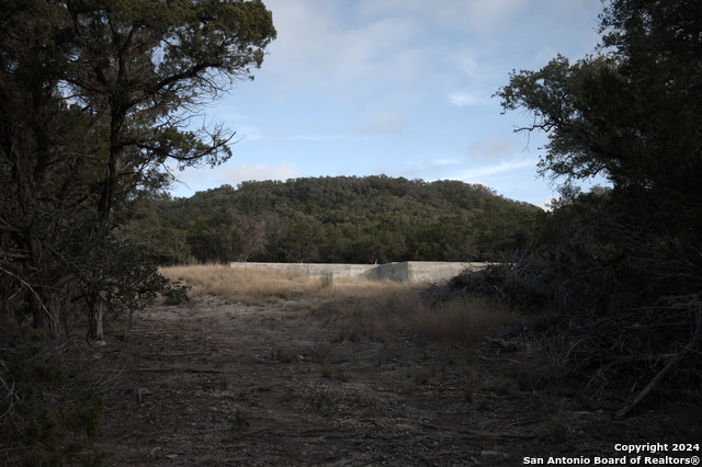 Image 8 of 13 For 974 Laurel Creek