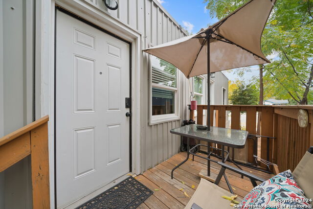 Image 3 of 45 For 1033 Rivas St