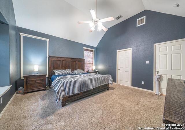 Listing photo id 21 for 995 Oak Park