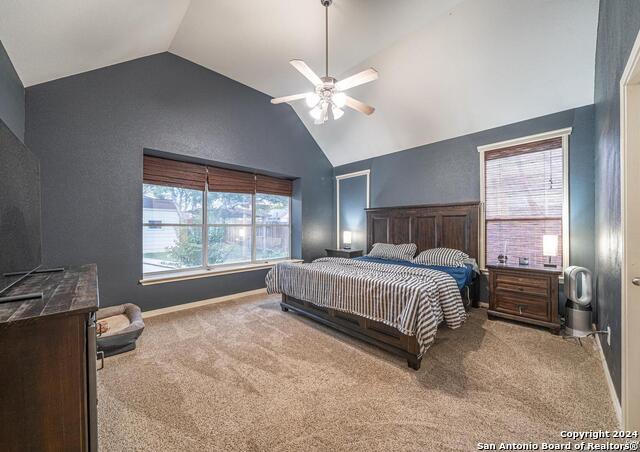 Listing photo id 22 for 995 Oak Park