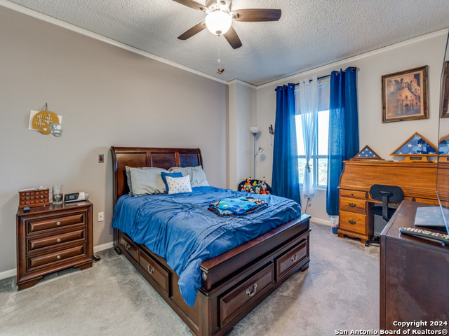 Listing photo id 4 for 1 Towers Park Ln  1503