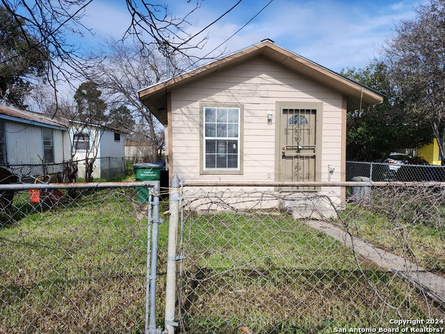 Details for 123 Wilmot St, San Antonio, TX 78237