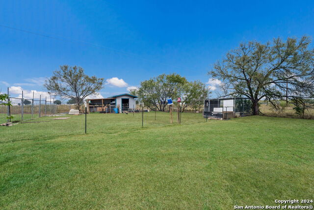 Image 8 of 25 For 11411 La Vernia Rd