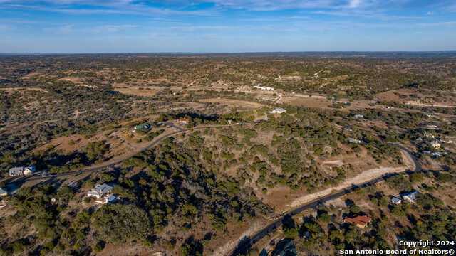 Image 13 of 50 For 259 Lookout Point N