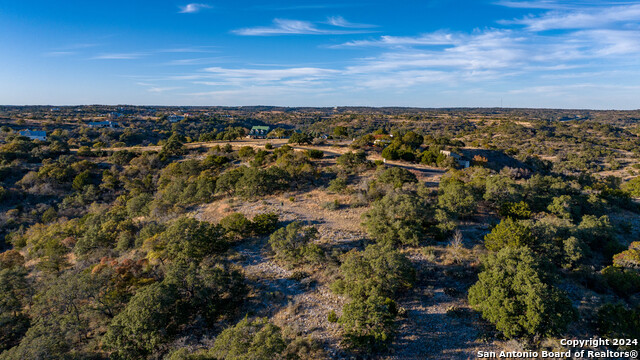 Image 14 of 50 For 259 Lookout Point N