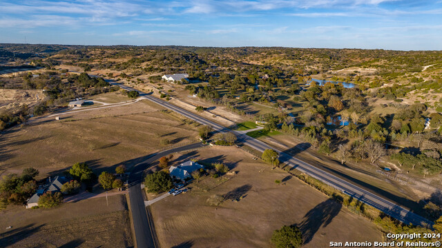 Image 30 of 50 For 259 Lookout Point N