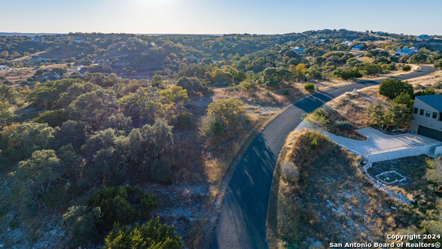 Image 6 of 50 For 259 Lookout Point N