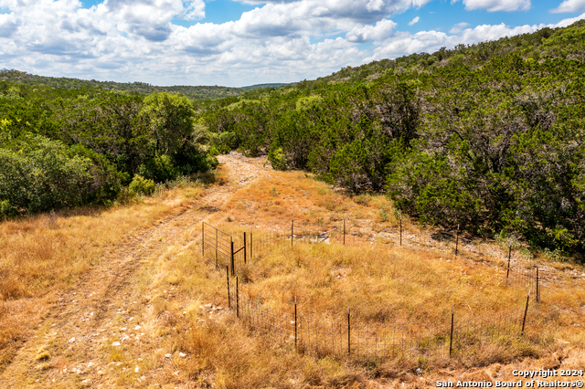 Image 9 of 20 For 361 Private Road 2412