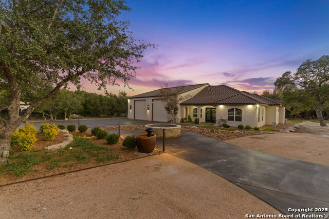 Image 4 of 50 For 1316 Mira Monte