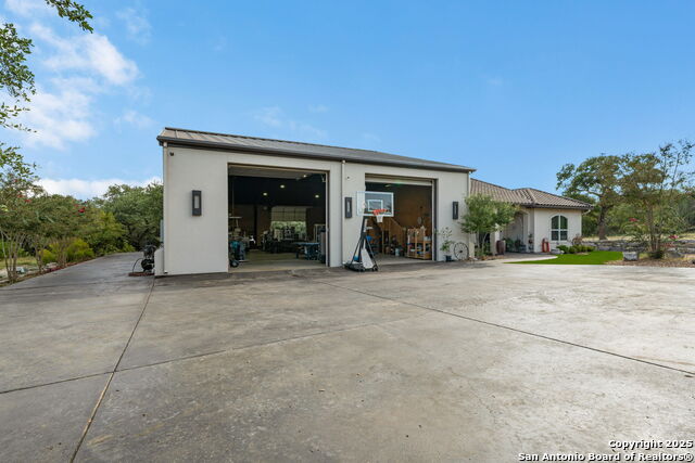 Image 42 of 50 For 1316 Mira Monte