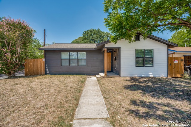 Details for 1403 Center St N, San Antonio, TX 78202