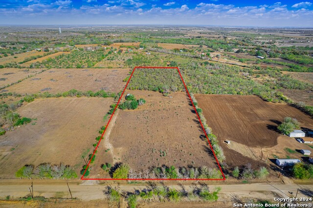 Details for 675 County Road 672 W, Natalia, TX 78059