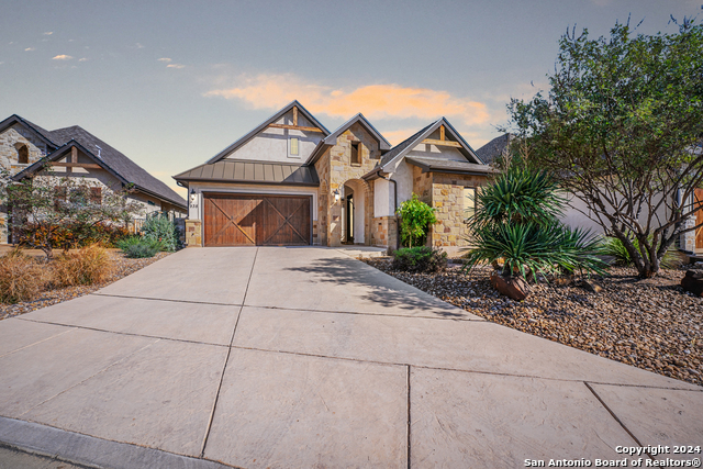 Details for 938 Gruene Place Dr, New Braunfels, TX 78130