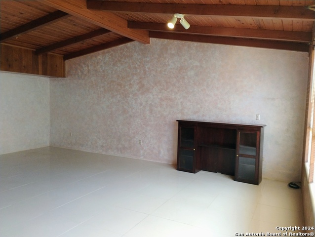 Image 13 of 26 For 246 Mccain