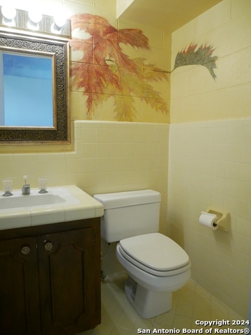 Image 25 of 26 For 246 Mccain