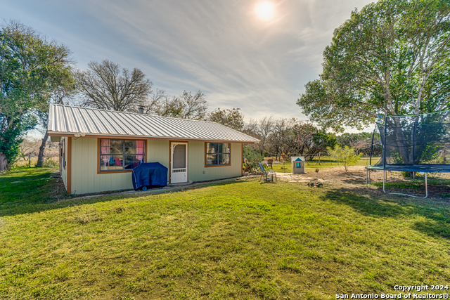 Details for 434 Spur Dr  , Bandera, TX 78003