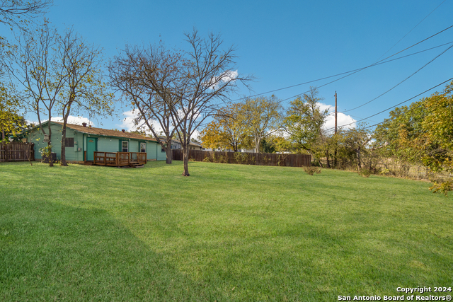 Image 24 of 31 For 902 Cibolo Trl