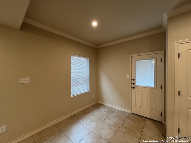 Image 6 of 27 For 6607 Mia Way  101