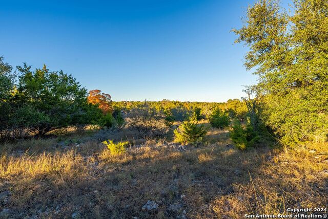 Listing photo id 23 for 0 Ledgestone Trail