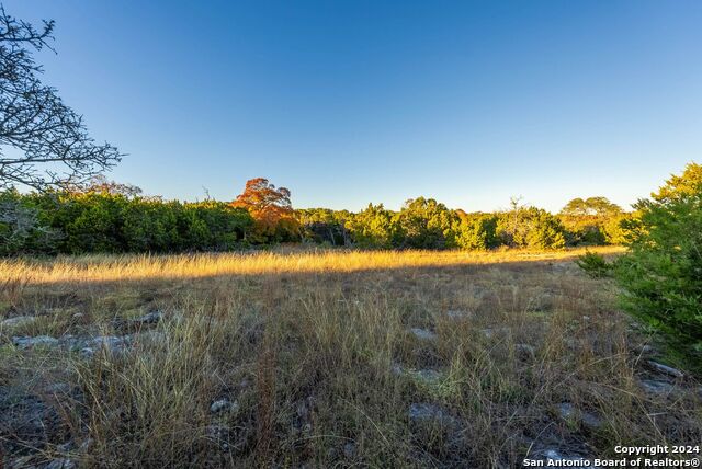 Listing photo id 24 for 0 Ledgestone Trail