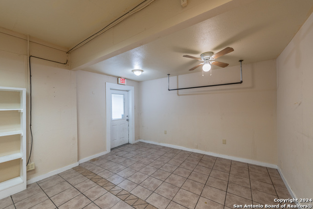 Listing photo id 28 for 1006 West Ave