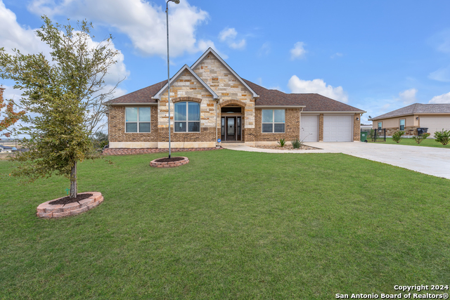 Details for 714 Abbott Rdg, St Hedwig, TX 78152