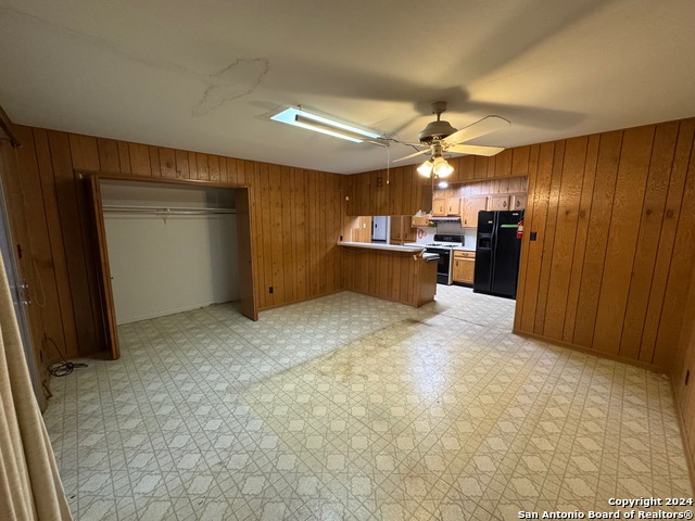 Image 15 of 49 For 2603 Monticello Ct