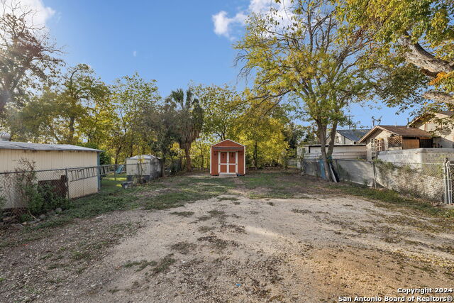 Image 21 of 22 For 605 Rosillo S