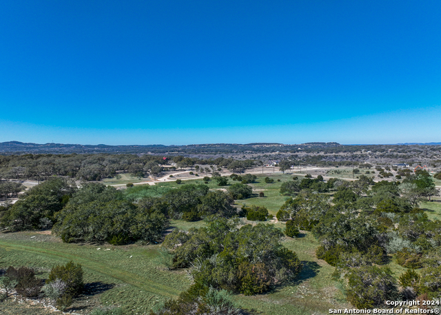 Image 14 of 20 For 114 Sabinas Creek Ranch Rd