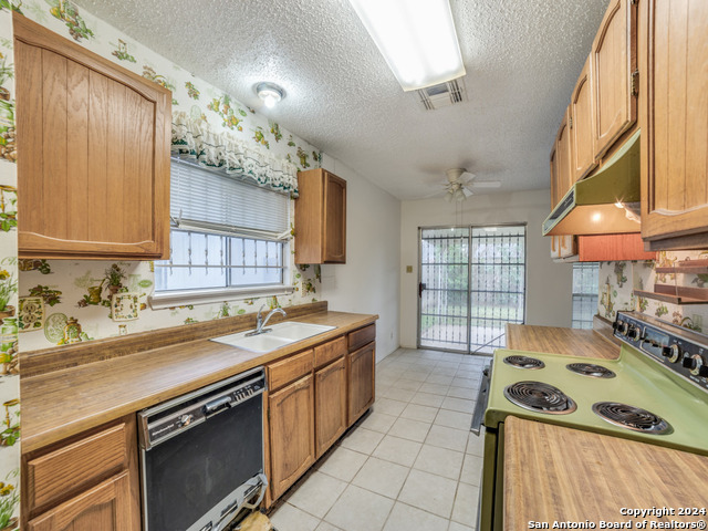 Image 16 of 36 For 5922 Lake Nacoma St