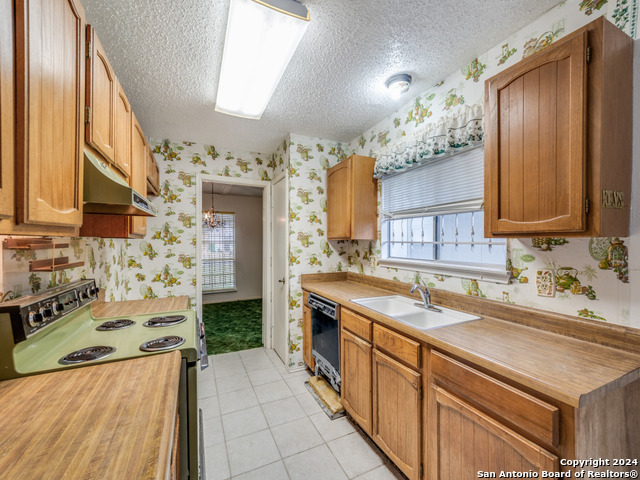 Image 18 of 36 For 5922 Lake Nacoma St