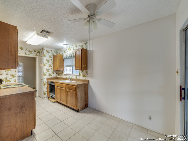 Image 20 of 36 For 5922 Lake Nacoma St