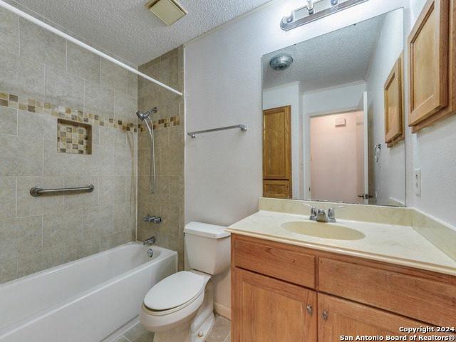 Image 24 of 36 For 5922 Lake Nacoma St