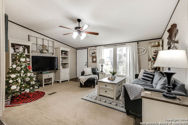 Image 8 of 26 For 409 Zipp Rd E