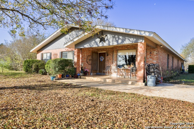 Details for 1023 Zigmont Rd, Adkins, TX 78101