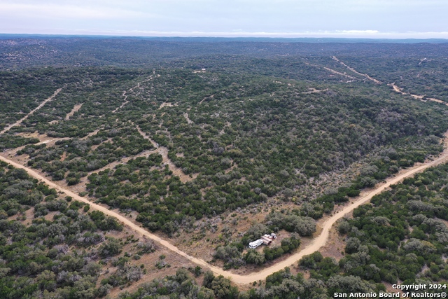 Details for 1048 Sd 46067, Rocksprings, TX 78880
