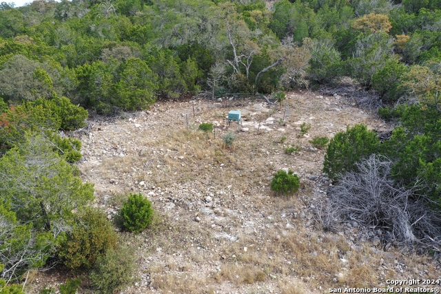 Listing photo id 13 for 1048 Sd 46067