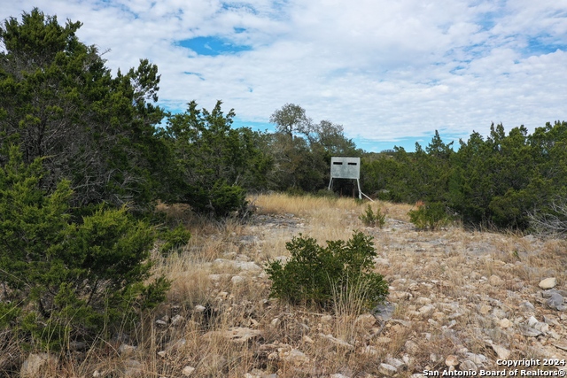 Listing photo id 2 for 1048 Sd 46067