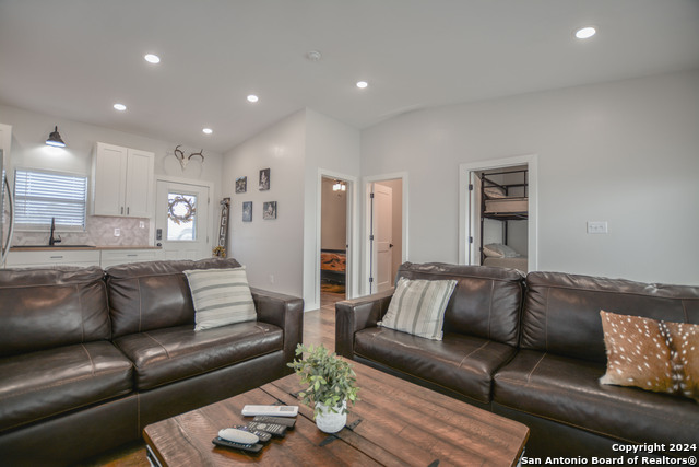 Listing photo id 15 for Tbd Dolan Creek Rd