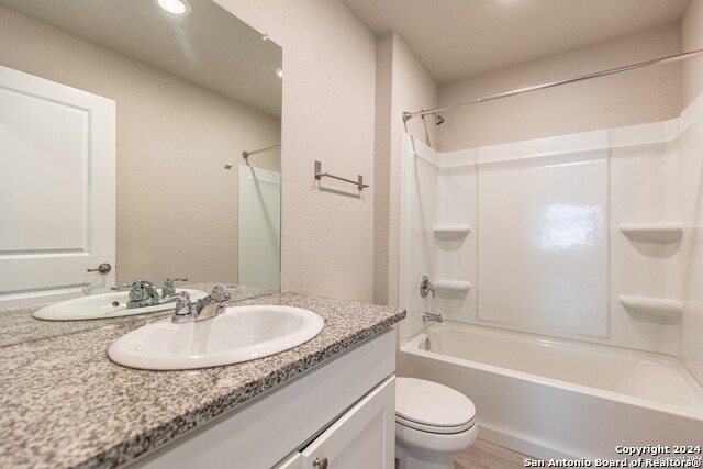 Image 16 of 21 For 7227 Rosada Way