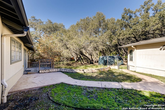 Listing photo id 38 for 7119 Beverly Mae Dr W