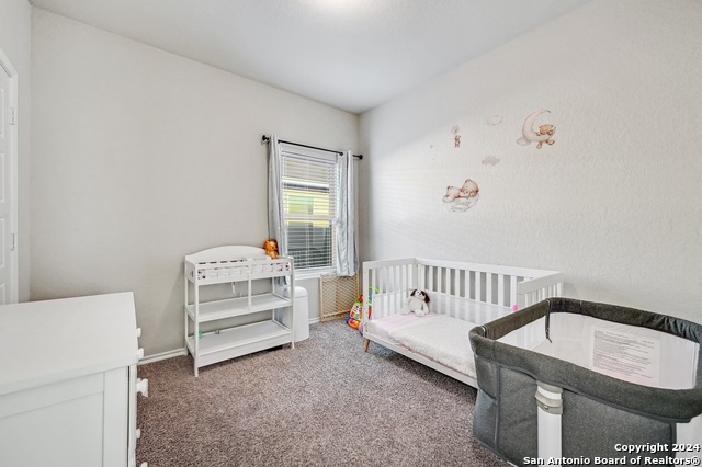 Image 17 of 21 For 7627 Toledo Bnd