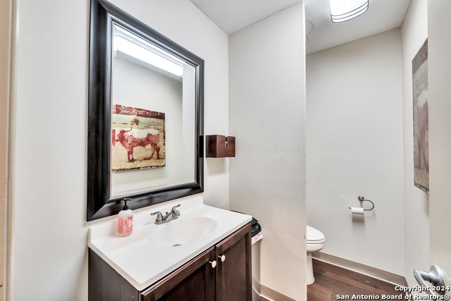 Listing photo id 25 for 4538 Walzem Road