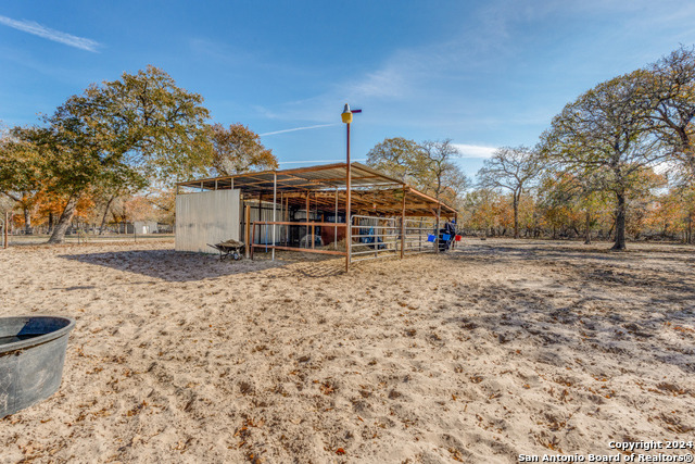 Listing photo id 20 for 255 Black Jack Rd