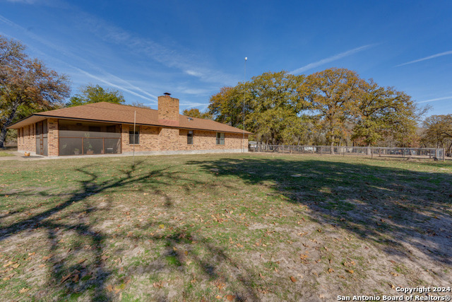 Listing photo id 1 for 255 Black Jack Rd