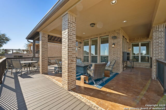 Listing photo id 28 for 8206 Winecup Hill