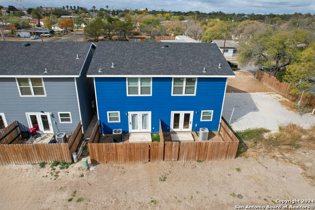 Image 21 of 25 For 703 3rd St N