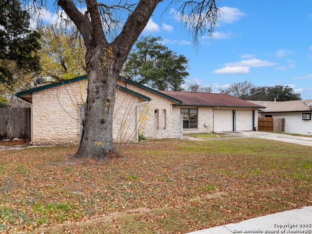 Details for 6138 Patrick Henry St, San Antonio, TX 78233