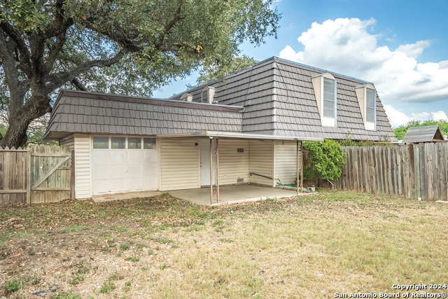 Listing photo id 15 for 14309 Brook Hollow Blvd