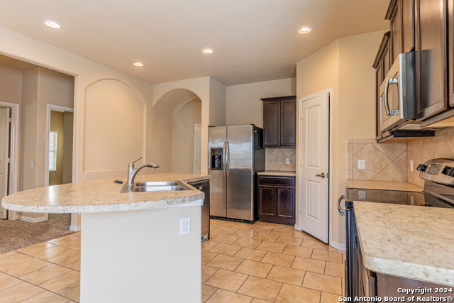 Listing photo id 13 for 5911 Cielo Ranch